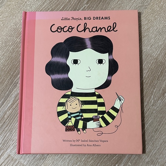 Other - Little People, Big Dreams: Coco Chanel Hardcover Children’s Book Good Condition